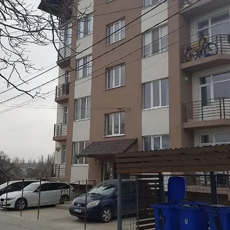 Happy House Apartament *